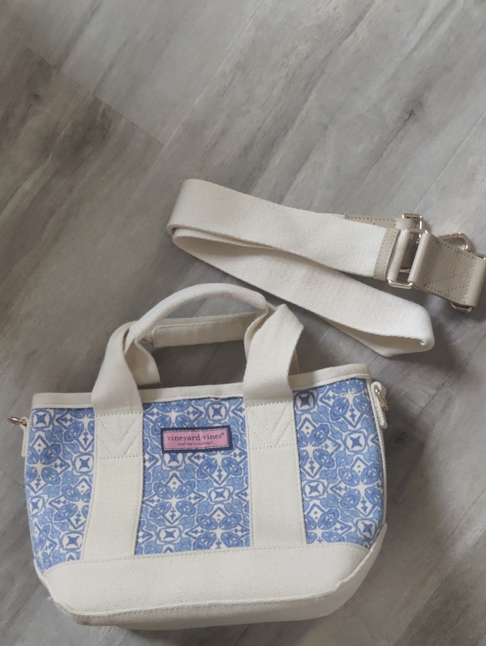 Vineyard Vines Heritage Mini Tote